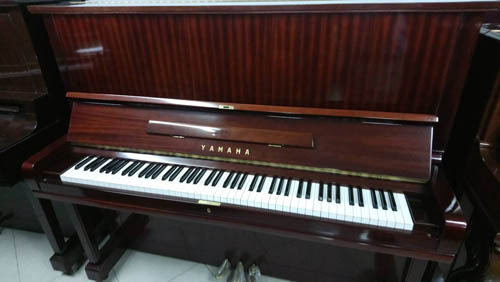 YAMAHA古典二手鋼琴