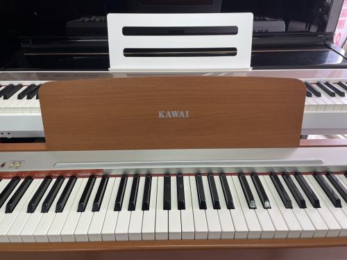 KAWAI電鋼琴